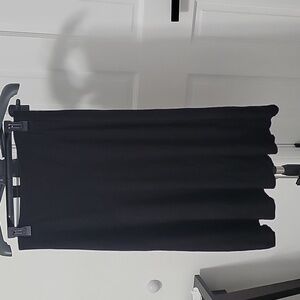 Ann Taylor Skirt (Size: M Petite)